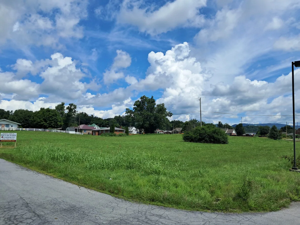 Open commercial site with mountains behind it on East Lee Highway in Chilhowie, Virginia
